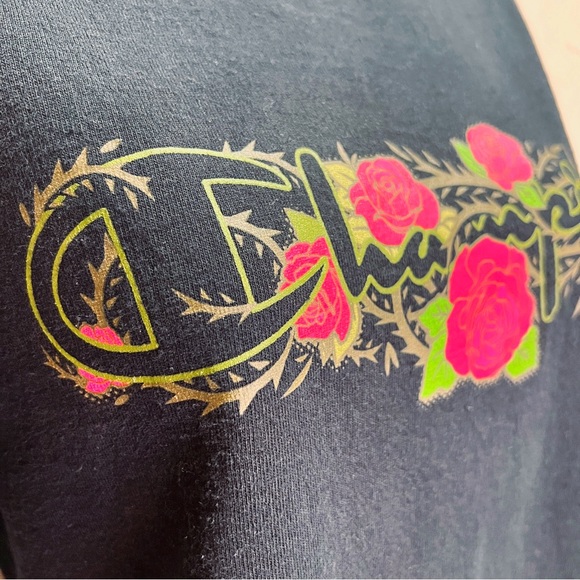 Champion Heritage Black T Shirt Thorns and Roses y2k Men's M - Picture 7 of 8
